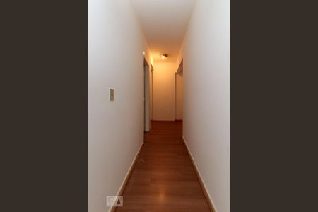 Corredor de apartamento à venda com 2 quartos, 99m² em Cerqueira César, São Paulo