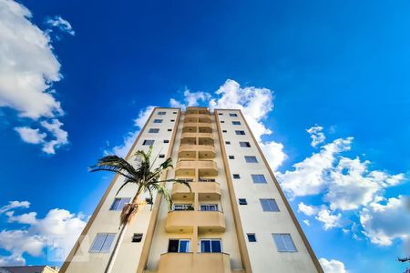 Apartamento à venda com 54m², 2 quartos e 1 vaga Apartamento à venda com 54m², 2 quartos e 1 vagaFachada