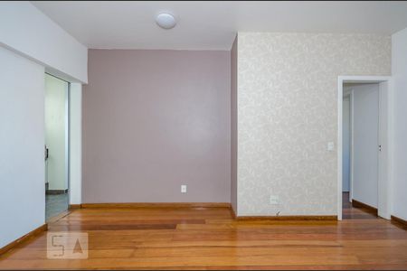 Sala de apartamento para alugar com 2 quartos, 75m² em Coração de Jesus, Belo Horizonte