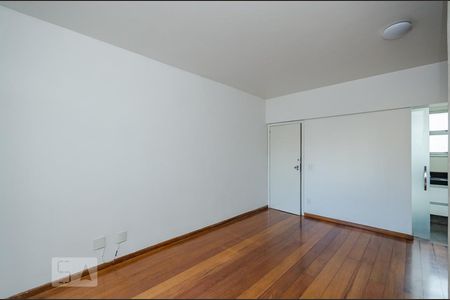 Sala de apartamento para alugar com 2 quartos, 75m² em Coração de Jesus, Belo Horizonte