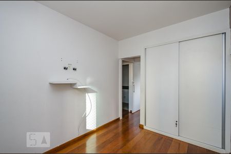 Suíte de apartamento para alugar com 2 quartos, 75m² em Coração de Jesus, Belo Horizonte