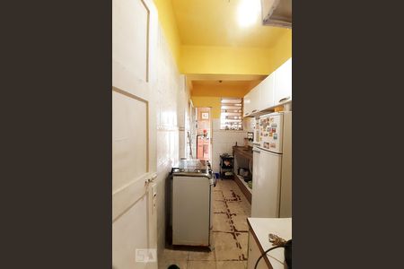 Casa de condomínio à venda com 200m², 3 quartos e sem vagaCozinha 1