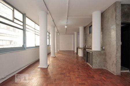 Studio de kitnet/studio para alugar com 1 quarto, 89m² em República, São Paulo
