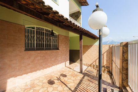Varanda de Entrada sala de casa de condomínio para alugar com 3 quartos, 200m² em Taquara, Rio de Janeiro