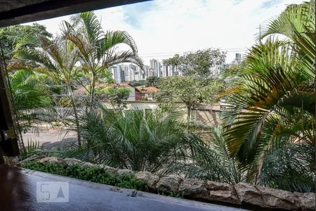 Casa à venda com 650m², 5 quartos e 4 vagasVista da Sala