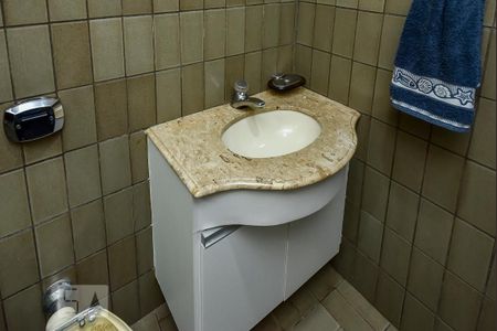 Casa à venda com 650m², 5 quartos e 4 vagasBanheiro Salão