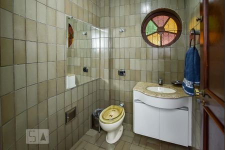 Casa à venda com 650m², 5 quartos e 4 vagasBanheiro Salão