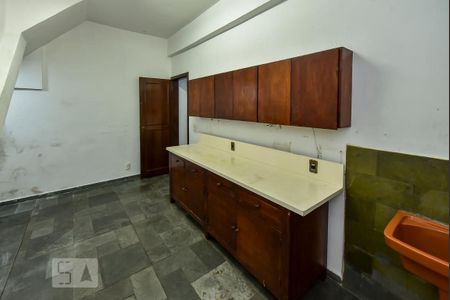 Casa à venda com 650m², 5 quartos e 4 vagasOficina