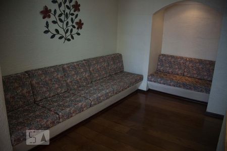 Apartamento para alugar com 55m², 1 quarto e sem vaga Apartamento para alugar com 55m², 1 quarto e sem vagaÁrea comum - Salão de festas