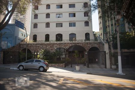 Apartamento para alugar com 55m², 1 quarto e sem vaga Apartamento para alugar com 55m², 1 quarto e sem vagaFachada