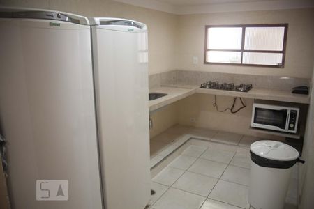 Apartamento para alugar com 55m², 1 quarto e sem vaga Apartamento para alugar com 55m², 1 quarto e sem vagaÁrea comum - Salão de festas