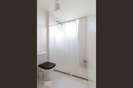 Apartamento para alugar com 129m², 3 quartos e 3 vagasBanheiro quarto 1 suíte