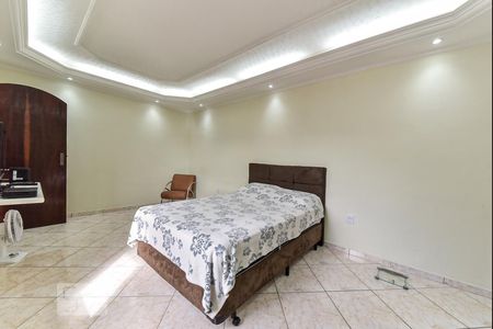 Casa à venda com 230m², 3 quartos e 2 vagas Casa à venda com 230m², 3 quartos e 2 vagasSuíte 2