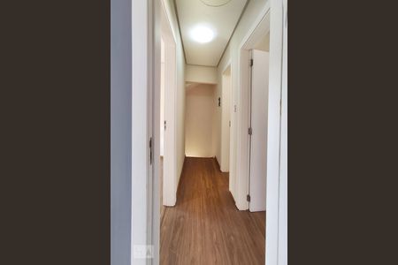 Casa de condomínio à venda com 152m², 3 quartos e 2 vagas Casa de condomínio à venda com 152m², 3 quartos e 2 vagasCorredor