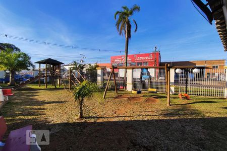 Casa de condomínio à venda com 152m², 3 quartos e 2 vagas Casa de condomínio à venda com 152m², 3 quartos e 2 vagasÁrea Comum - Playground