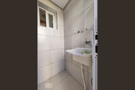 Casa de condomínio à venda com 152m², 3 quartos e 2 vagas Casa de condomínio à venda com 152m², 3 quartos e 2 vagasÁrea de Serviço