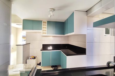 Casa de condomínio à venda com 152m², 3 quartos e 2 vagas Casa de condomínio à venda com 152m², 3 quartos e 2 vagasCozinha