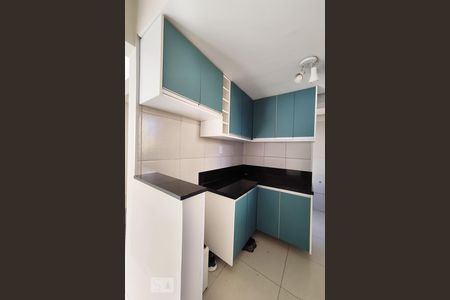 Casa de condomínio à venda com 152m², 3 quartos e 2 vagas Casa de condomínio à venda com 152m², 3 quartos e 2 vagasCozinha