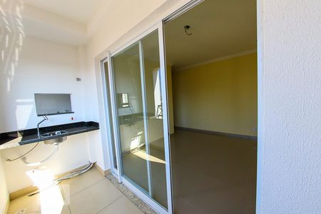 Sacada da Sala de apartamento para alugar com 2 quartos, 57m² em Vila Rosália, Guarulhos