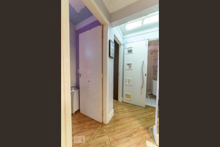 Apartamento à venda com 69m², 3 quartos e 2 vagasCorredor