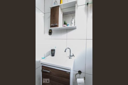 Casa à venda com 300m², 4 quartos e 4 vagasEdícula - Banheiro