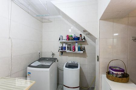 Casa à venda com 300m², 4 quartos e 4 vagasÁrea de Serviço