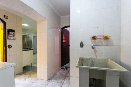 Casa à venda com 300m², 4 quartos e 4 vagasÁrea de Serviço