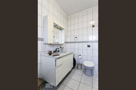 Casa à venda com 300m², 4 quartos e 4 vagasBanheiro da Suíte 2