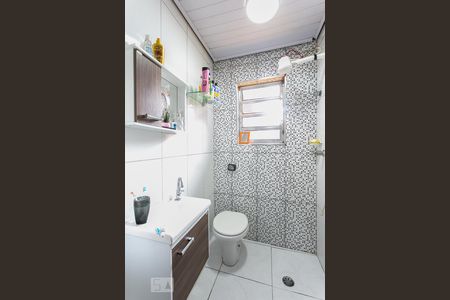 Casa à venda com 300m², 4 quartos e 4 vagasEdícula - Banheiro