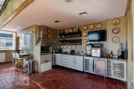 Apartamento à venda com 200m², 3 quartos e 3 vagas Apartamento à venda com 200m², 3 quartos e 3 vagasEspaço Gourmet Cobertura