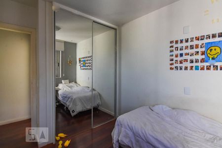 Apartamento à venda com 200m², 3 quartos e 3 vagas Apartamento à venda com 200m², 3 quartos e 3 vagasQuarto 2