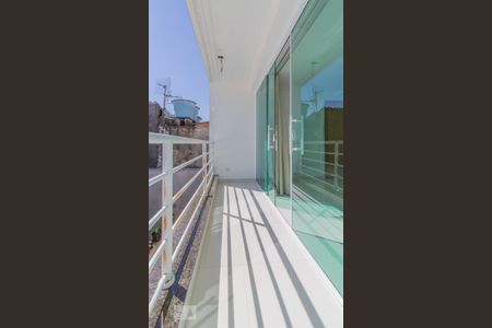 Casa à venda com 400m², 3 quartos e 3 vagas Casa à venda com 400m², 3 quartos e 3 vagasSacada