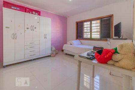 Casa à venda com 400m², 3 quartos e 3 vagas Casa à venda com 400m², 3 quartos e 3 vagasQuarto 2