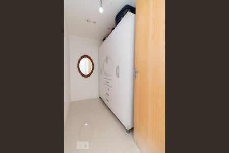 Casa à venda com 400m², 3 quartos e 3 vagas Casa à venda com 400m², 3 quartos e 3 vagasCloset da Suíte