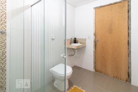 Casa à venda com 400m², 3 quartos e 3 vagas Casa à venda com 400m², 3 quartos e 3 vagasBanheiro