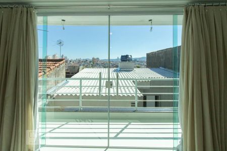 Casa à venda com 400m², 3 quartos e 3 vagas Casa à venda com 400m², 3 quartos e 3 vagasVista da Suíte