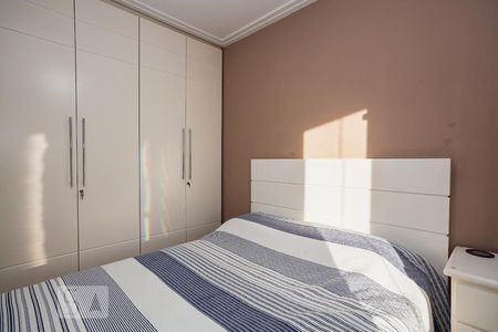 Apartamento à venda com 160m², 4 quartos e 2 vagas Apartamento à venda com 160m², 4 quartos e 2 vagasQuarto 1
