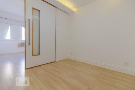 Sala de apartamento para alugar com 1 quarto, 50m² em Copacabana, Rio de Janeiro