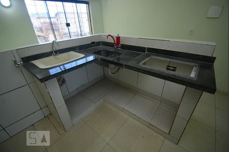 Apartamento para alugar com 40m², 2 quartos e sem vagaCozinha e Área de Serviço