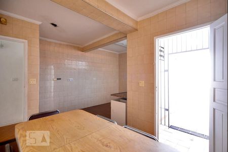 Casa à venda com 120m², 3 quartos e 2 vagasCozinha