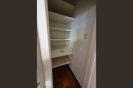 Armário da sala de apartamento à venda com 3 quartos, 80m² em Copacabana, Rio de Janeiro