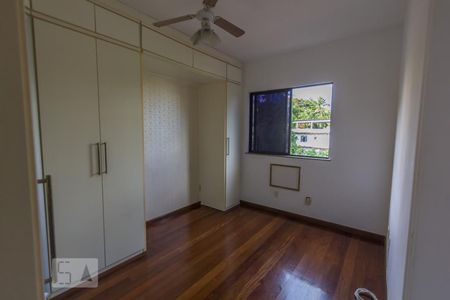 Apartamento à venda com 81m², 3 quartos e 2 vagasSuíte
