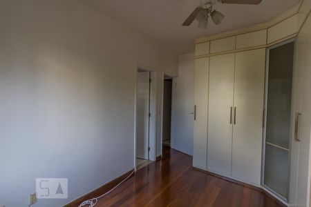 Apartamento à venda com 81m², 3 quartos e 2 vagasSuíte