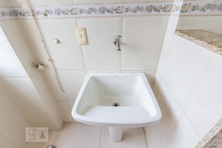 Apartamento à venda com 81m², 3 quartos e 2 vagasÁrea de Serviço