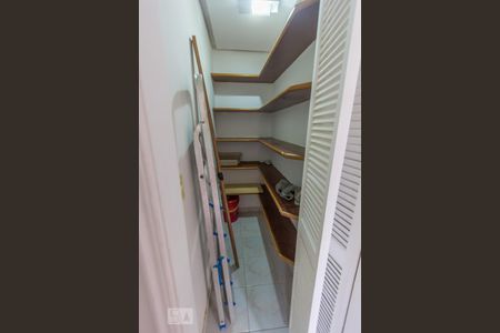 Apartamento à venda com 81m², 3 quartos e 2 vagasDespensa