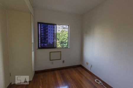 Apartamento à venda com 81m², 3 quartos e 2 vagasSuíte