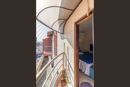 Casa de condomínio à venda com 192m², 3 quartos e 2 vagas Casa de condomínio à venda com 192m², 3 quartos e 2 vagasVaranda da Suíte