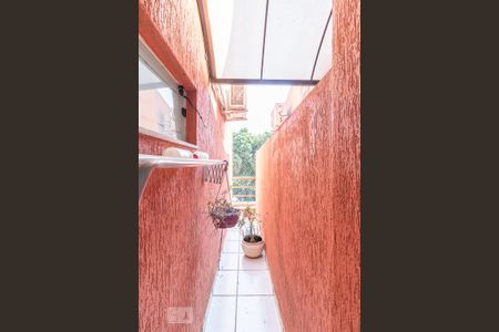 Casa de condomínio à venda com 192m², 3 quartos e 2 vagas Casa de condomínio à venda com 192m², 3 quartos e 2 vagasVaranda do Quarto 2