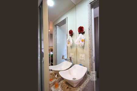 Casa à venda com 150m², 3 quartos e 1 vagaLavabo