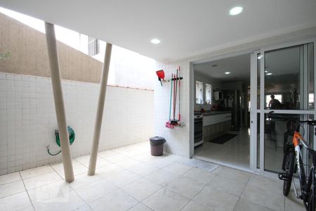 Casa à venda com 150m², 3 quartos e 1 vagaQuintal